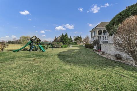 15 Terra Vita Court South Barrington IL 60010