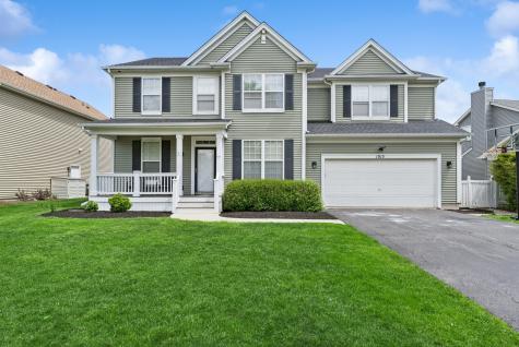 1013 Club Lake Drive Antioch IL 60002