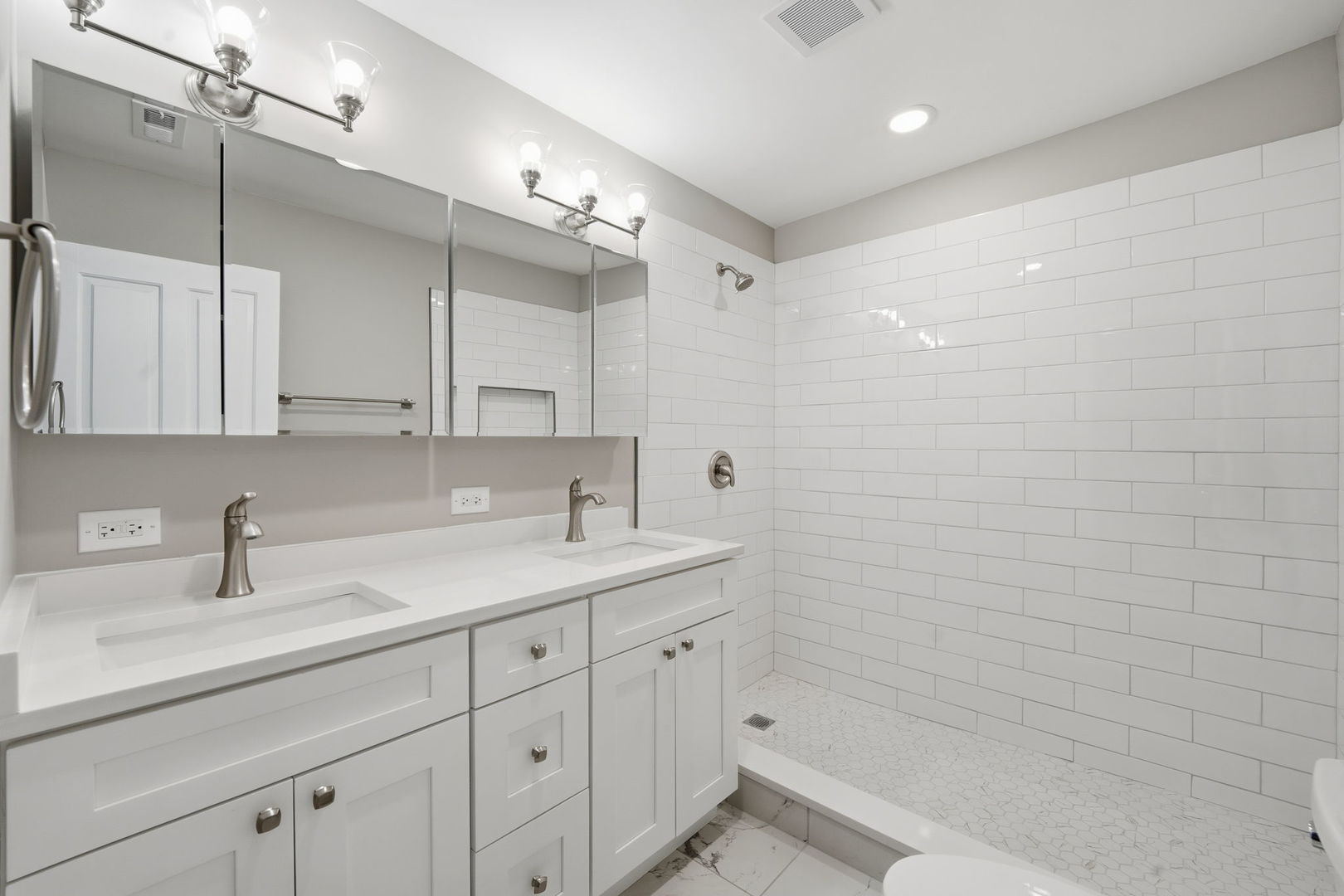 1220 North Hamlin Avenue Park Ridge IL 60068