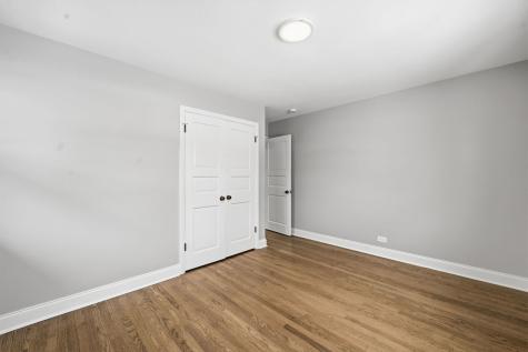 1220 North Hamlin Avenue Park Ridge IL 60068