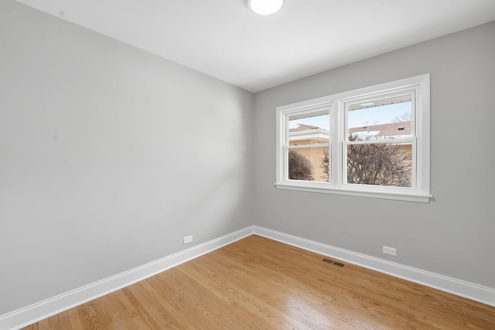 1220 North Hamlin Avenue Park Ridge IL 60068