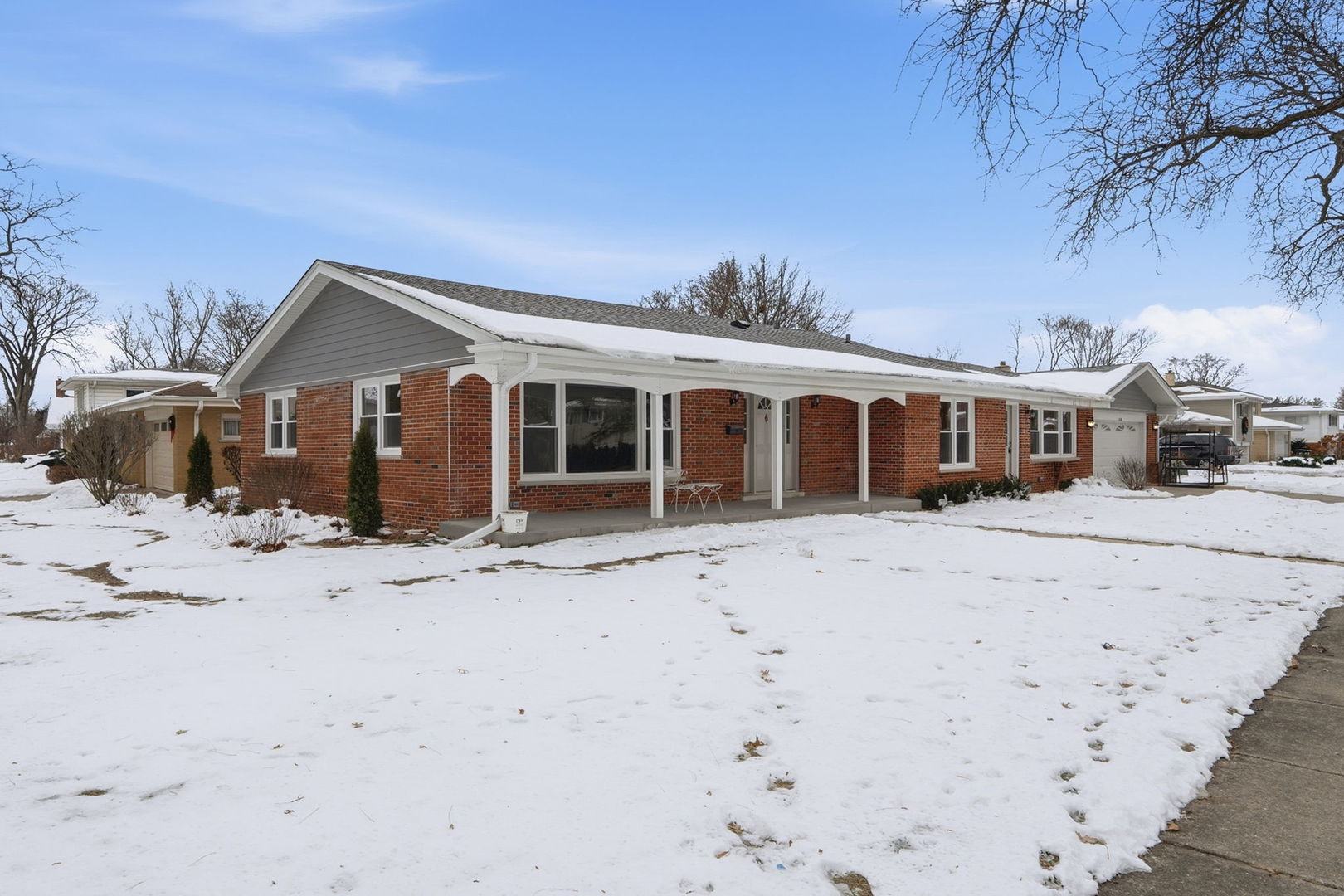 1220 North Hamlin Avenue Park Ridge IL 60068