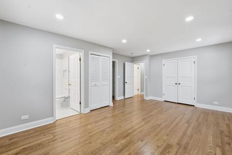 1220 North Hamlin Avenue Park Ridge IL 60068