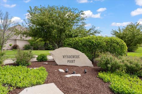 1404 Wyndemere Point Drive Champaign IL 61822