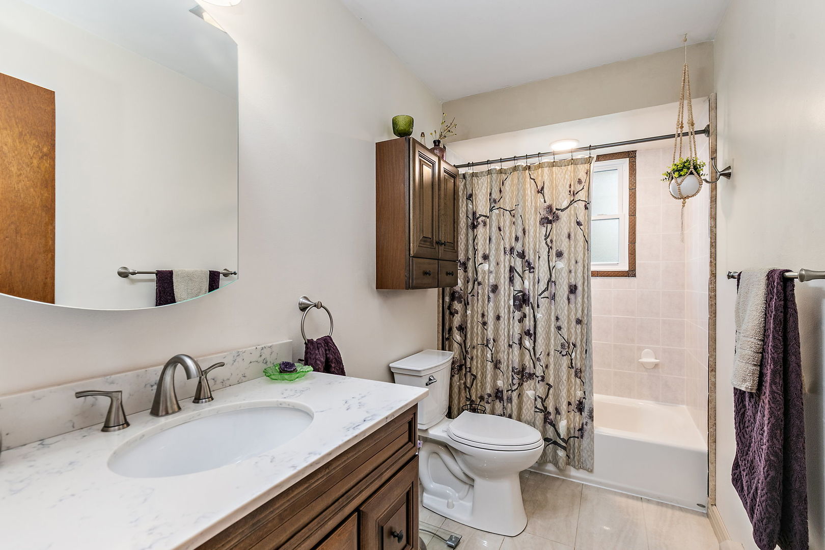 602 Delaware Drive Lake In The Hills IL 60156
