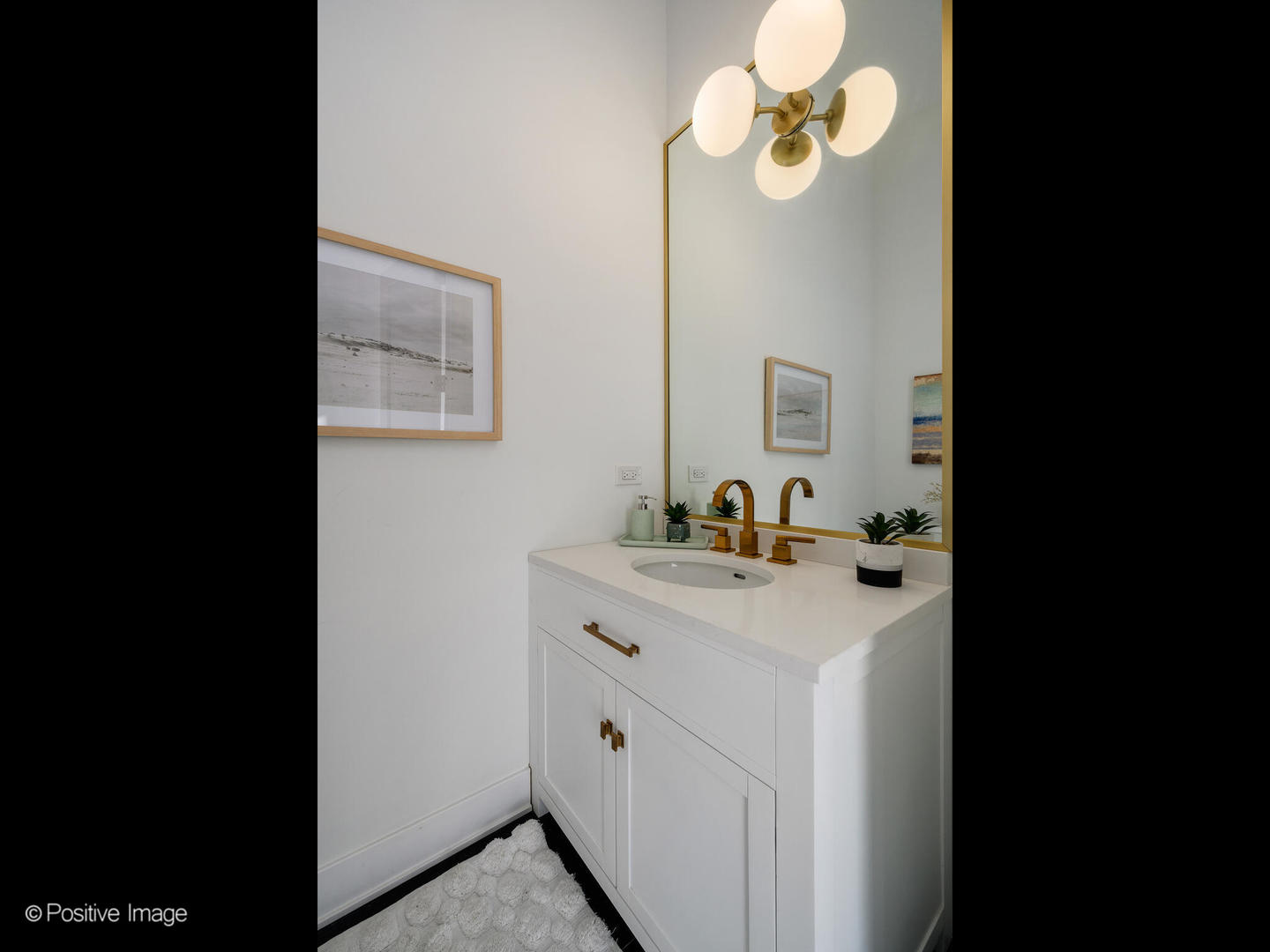 4840 South Dorchester Avenue Chicago IL 60615