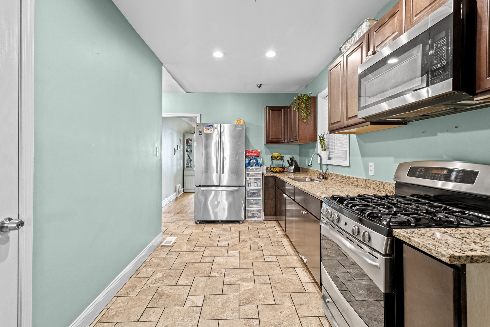1228 West 96th Street Chicago IL 60643