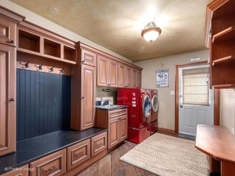 6451 Garfield Ridge Court Burr Ridge IL 60527