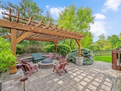 6451 Garfield Ridge Court Burr Ridge IL 60527