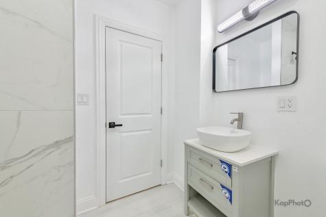 11935 South Stewart Avenue Chicago IL 60628