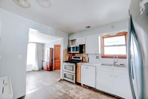 204 North Chicago Street Milford IL 60953
