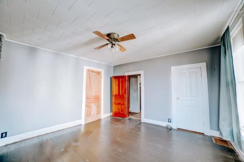 204 North Chicago Street Milford IL 60953