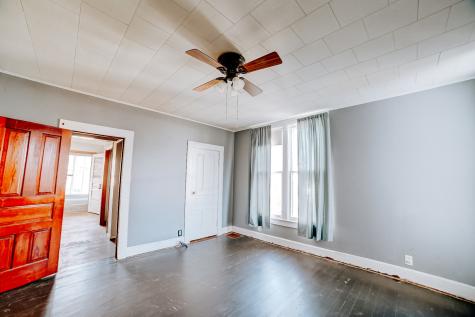 204 North Chicago Street Milford IL 60953
