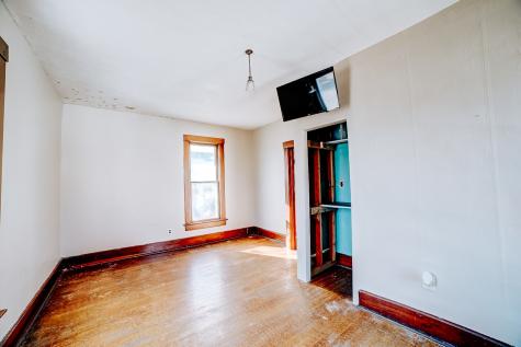 204 North Chicago Street Milford IL 60953