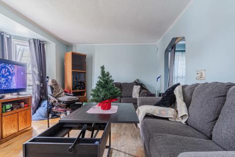 8026 South Fairfield Avenue Chicago IL 60652