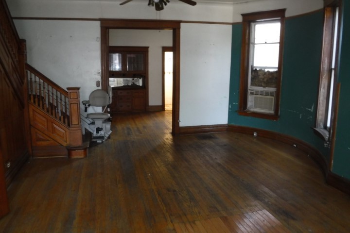 6625 South Woodlawn Avenue Chicago IL 60637