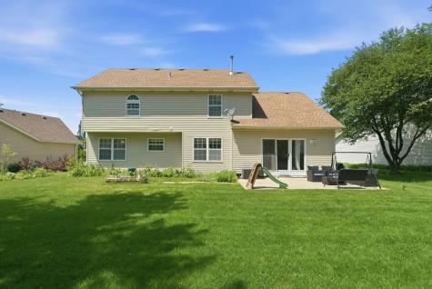 636 Briarwood Lane Oswego IL 60543