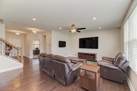 8288 Mulberry Drive Woodridge IL 60517