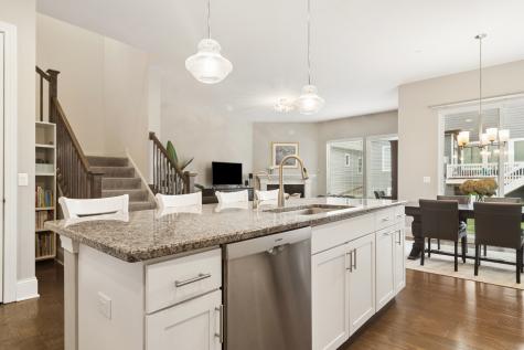 1454 Somerset Place Barrington IL 60010