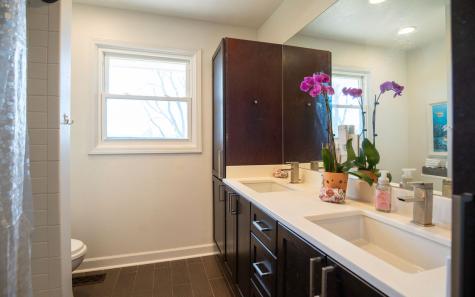 4025 Radcliffe Drive Northbrook IL 60062