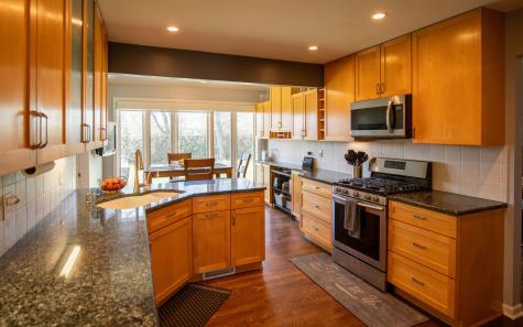 4025 Radcliffe Drive Northbrook IL 60062