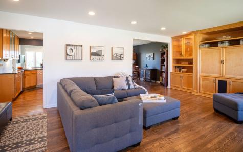 4025 Radcliffe Drive Northbrook IL 60062