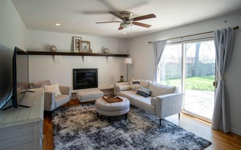 4025 Radcliffe Drive Northbrook IL 60062