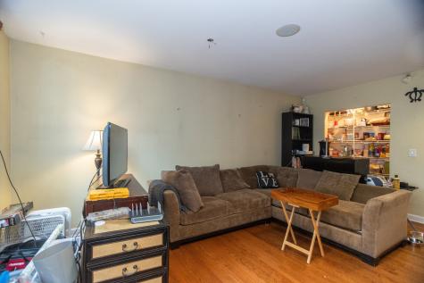 3512 North Bosworth Avenue Chicago IL 60657