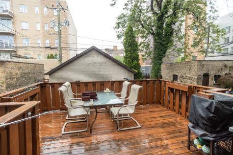 3512 North Bosworth Avenue Chicago IL 60657