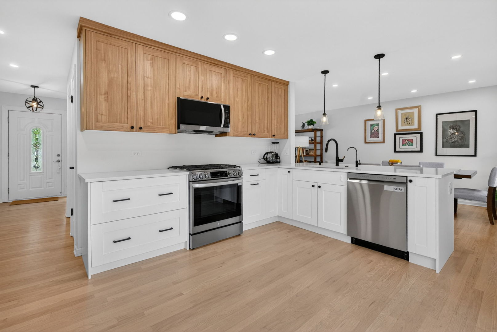 8632 Clifford Drive Darien IL 60561