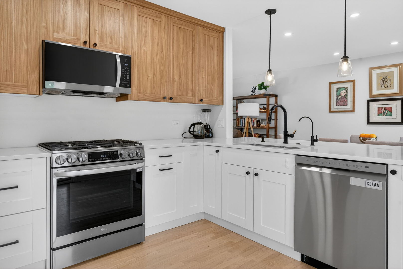 8632 Clifford Drive Darien IL 60561