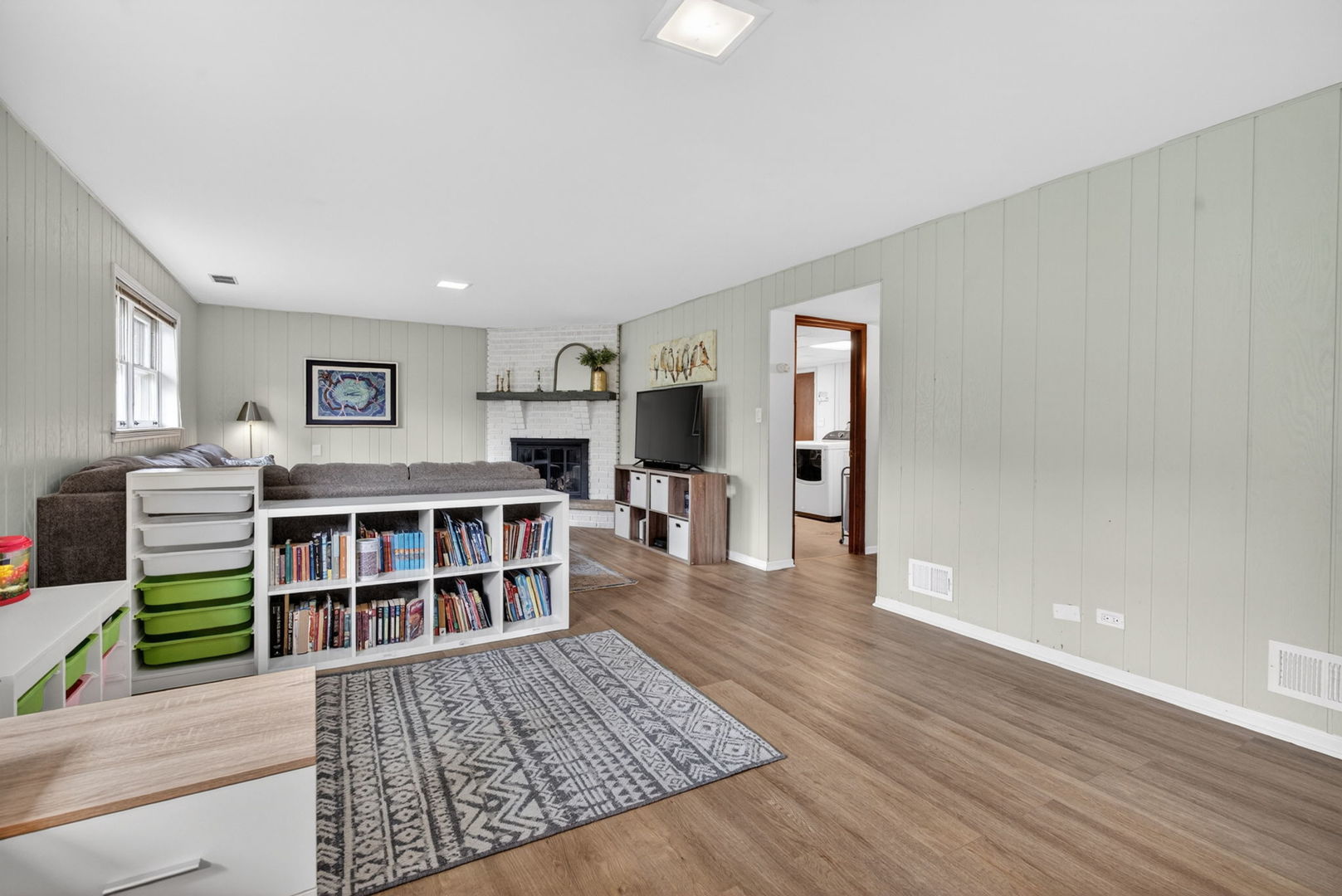 8632 Clifford Drive Darien IL 60561