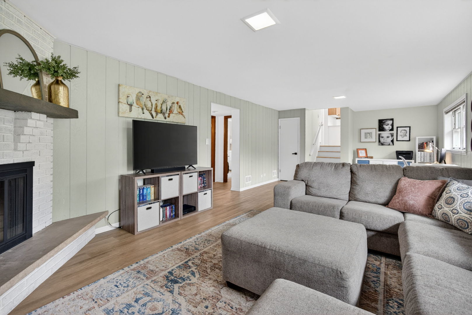 8632 Clifford Drive Darien IL 60561