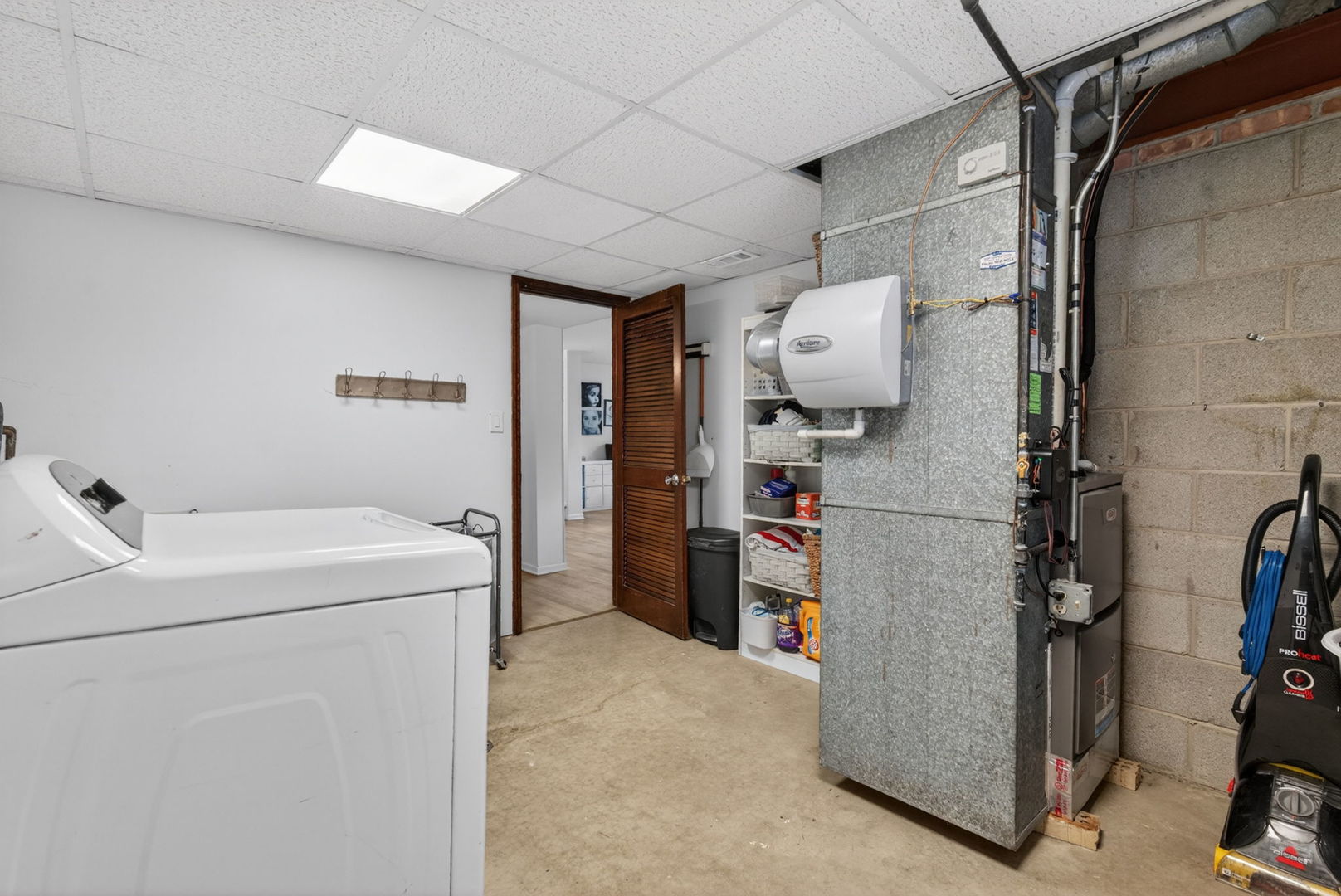 8632 Clifford Drive Darien IL 60561