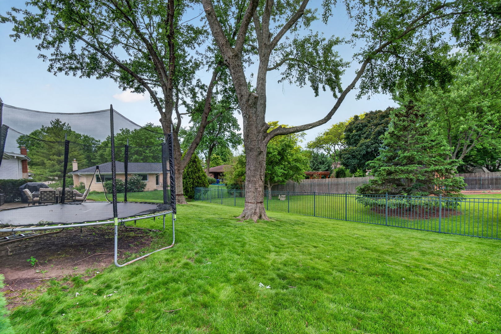 8632 Clifford Drive Darien IL 60561