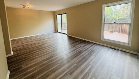325 Shadowbend Drive Wheeling IL 60090