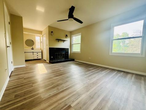 325 Shadowbend Drive Wheeling IL 60090