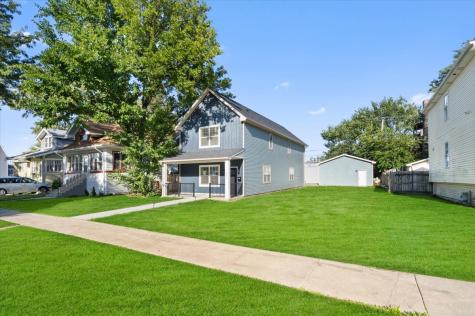 1411 South 6th Avenue Maywood IL 60153