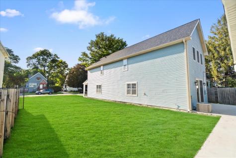 1411 South 6th Avenue Maywood IL 60153