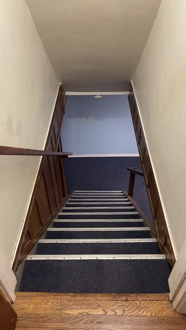 1026 South 4th Street Aurora IL 60505