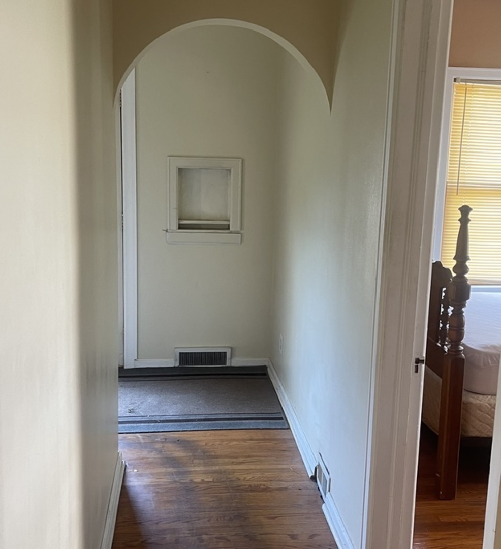 1026 South 4th Street Aurora IL 60505