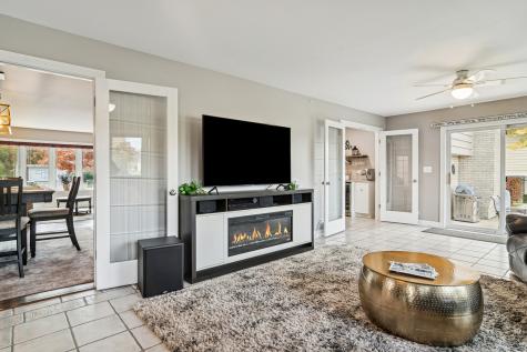 214 East Ivy Lane Arlington Heights IL 60004