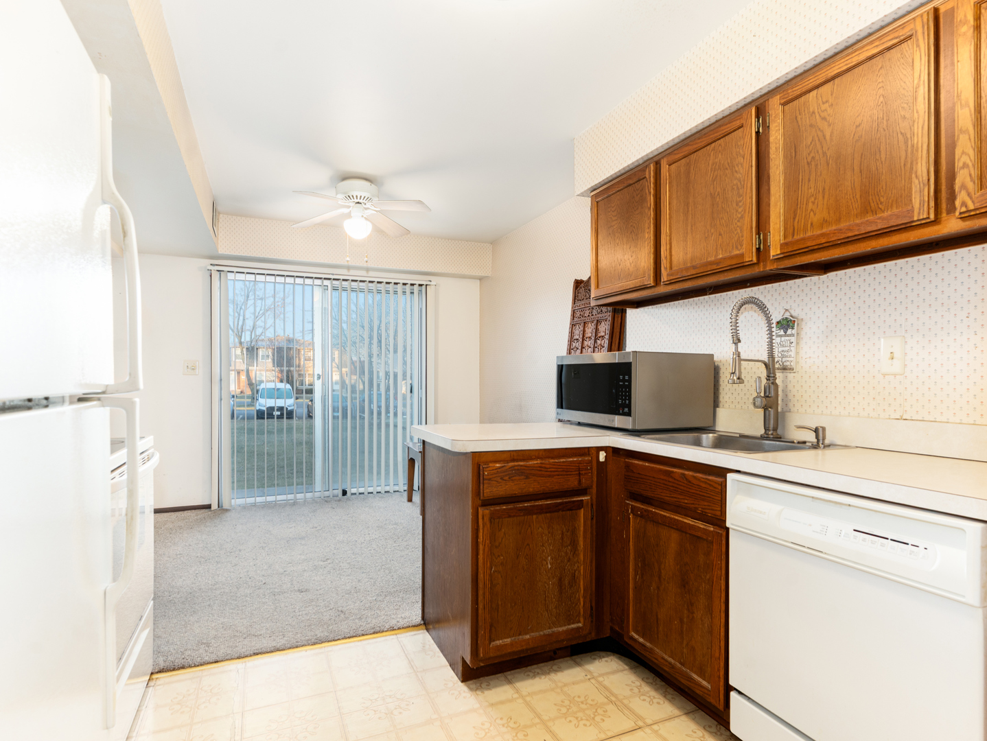 703 Shaw Court Schaumburg IL 60194