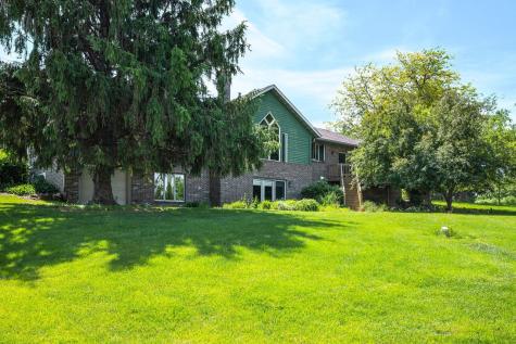 541 Fairway Drive El Paso IL 61738