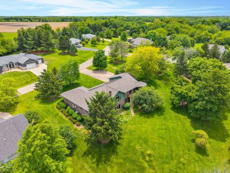 541 Fairway Drive El Paso IL 61738