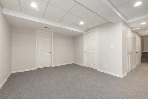 1407 Grommon Road Naperville IL 60564