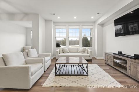 487 Watercress Drive Aurora IL 60504