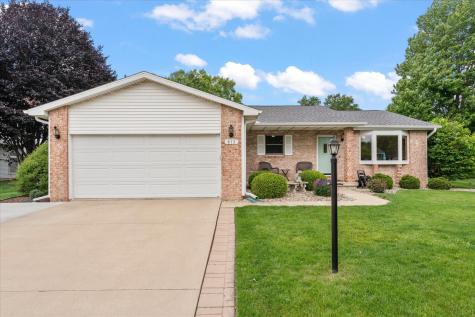 613 Crestwood Drive Champaign IL 61822