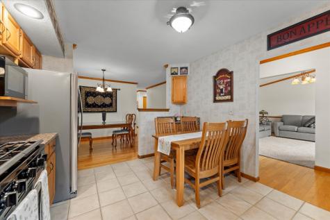 613 Crestwood Drive Champaign IL 61822