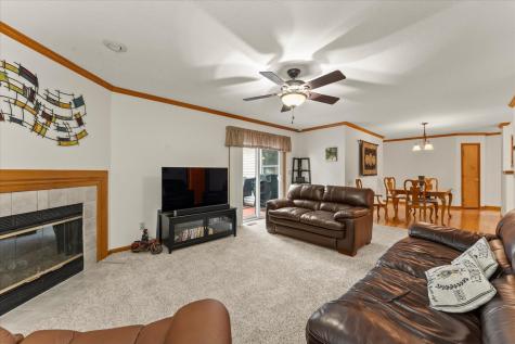 613 Crestwood Drive Champaign IL 61822
